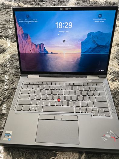 Lenovo X1 Yoga (6thgen) i7/512/32gb/4K  [High-Spec | Like New]