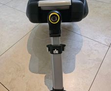 Maxi Cosi baby car seat iso fix fix base