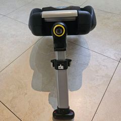 Maxi Cosi baby car seat iso fix fix base