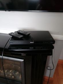 DVD players old turn on know nothing about them sorry so cant answers any questions about them price for both