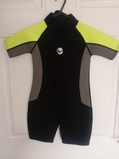 Wet Suit. Dunnes
