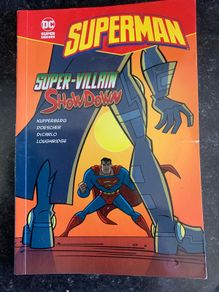 DC  Superman Super Villain Showdown Book