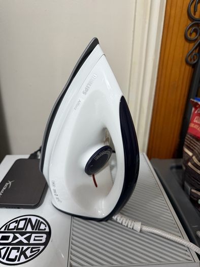 clothes iron