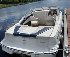 Glastron GT209 Sports Cuddy Cruiser