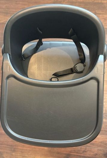 Deryan high chair