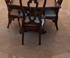 Dining room Table