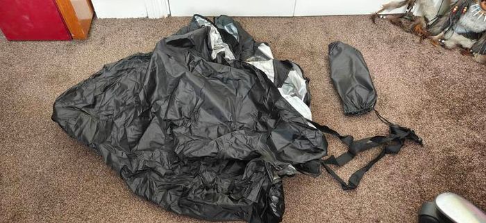 Fitness & Training Gear (TRX, Suspension Trainers, Parachutes, Bands, Mitts) Job Lot