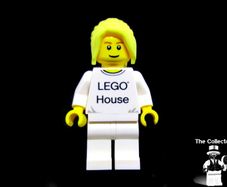 Lego House Rare Female Minifigure Special Edition Includes Rare Tile With Lego House On It Set 4000010 New RARE AND HARD TO FIND
