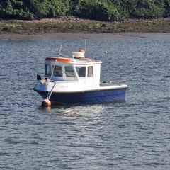 Angling boat