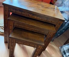 Nest of tables (side tables)