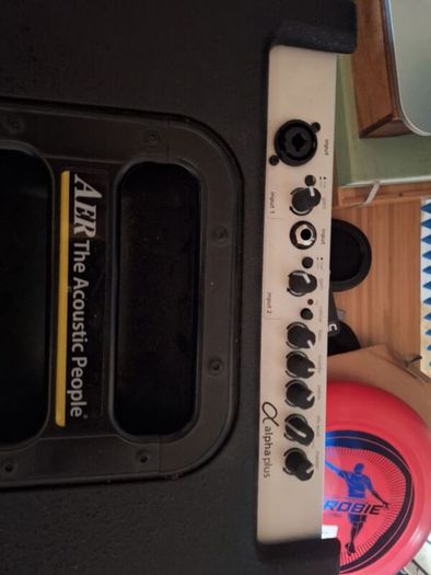 Acoustic guitar  amp Aer Alpha plus
