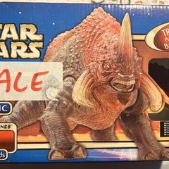 Star Wars Hasbro Attack of the Clones Reek Arena Battle Beast NIB