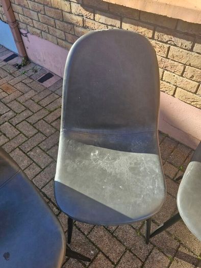 Dining chair