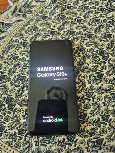 Samsung Galaxy S10e