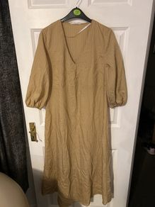 Light dress