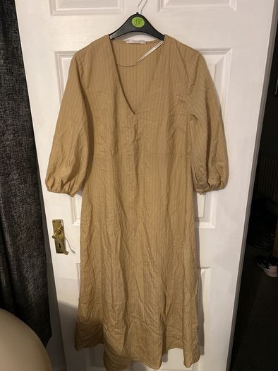 Light dress