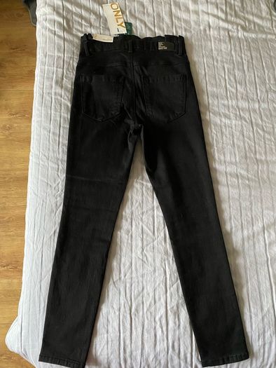 Brand new Only jeans with tags for women, skinny, black