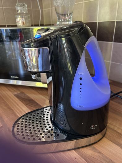 hot water dispenser