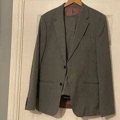 Beautiful River Island suit 40r jacket  32r trousers