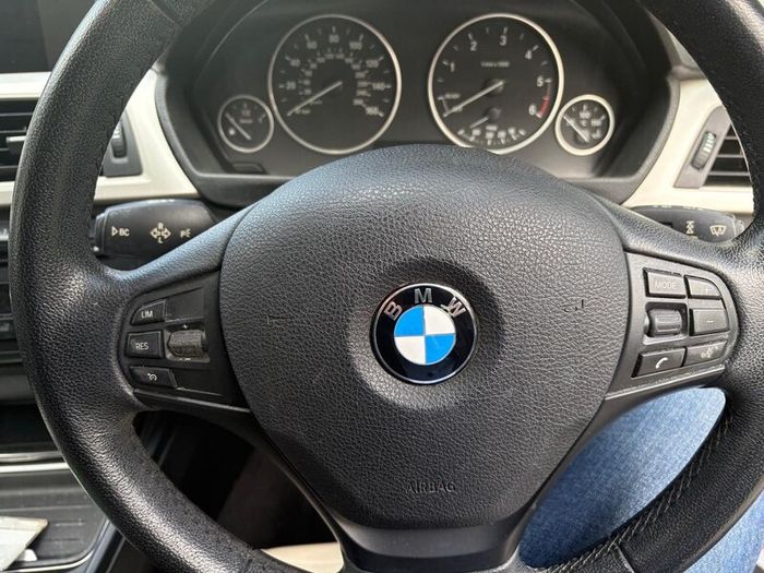 BMW 3-Series 2003