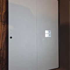 Surface pro 4
