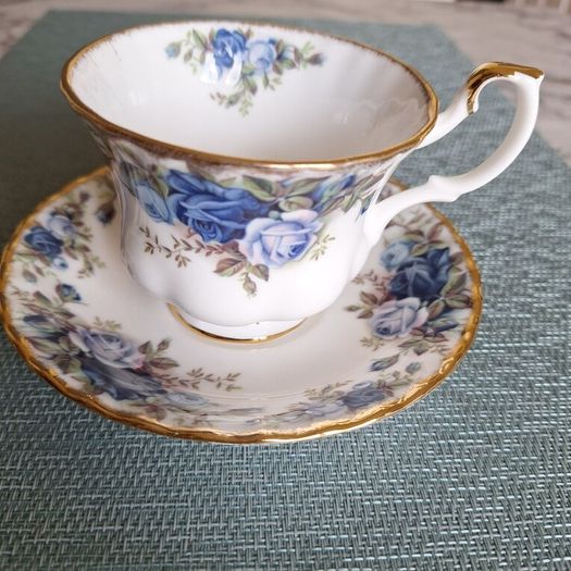 Royal Albert "Moonlight rose"cup and saucer