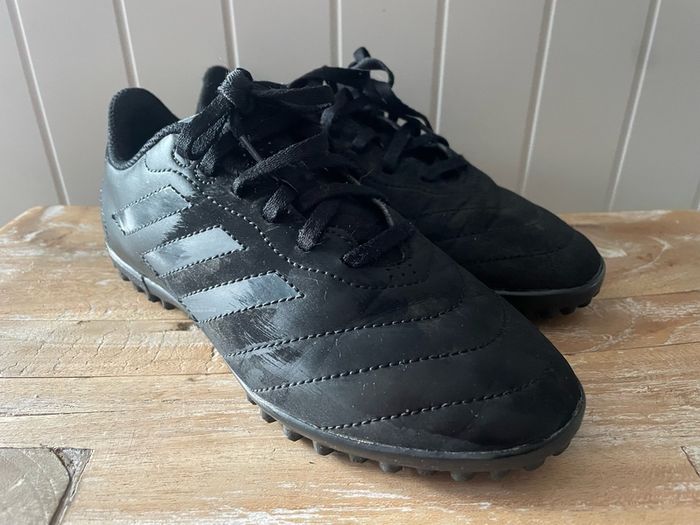 football boots Goletto VIII Juniors Astro Turf Football Boots size 3