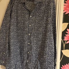 Mens shirt size Large