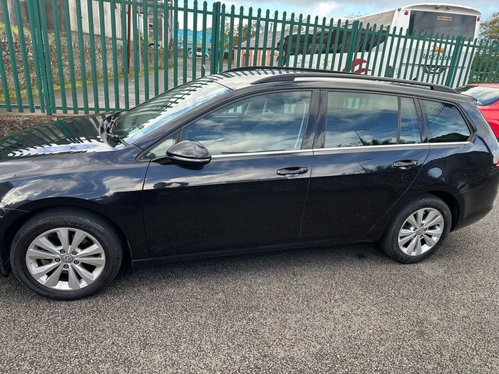 Volkswagen Golf Estate