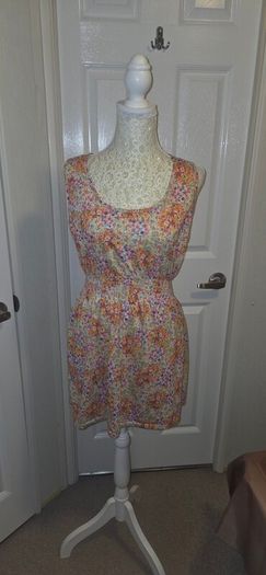 Evie Floral Mini Dress Size 12 Pastel Boho Summer Skater Dress