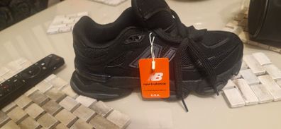 trainers - black - size 6
