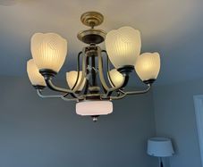 Chandelier calling light