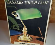 desk lamp