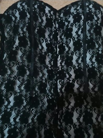 New lace black dresd