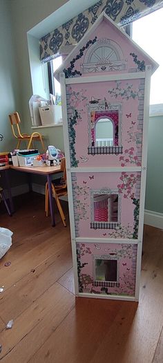 Dolls House + Furniture