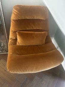 chair