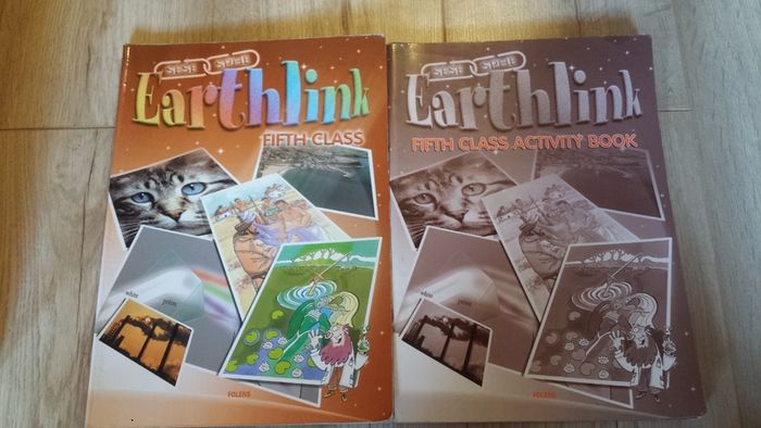 Earthlink Book & Activity Book 5Th Class printed 2004
