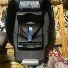 maxi cosy isofix seat and base