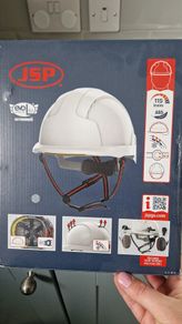 builders helmet