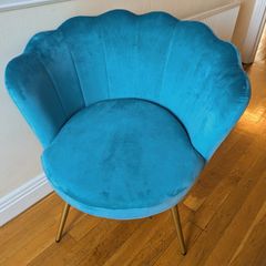 Turquoise velvet shell chair
