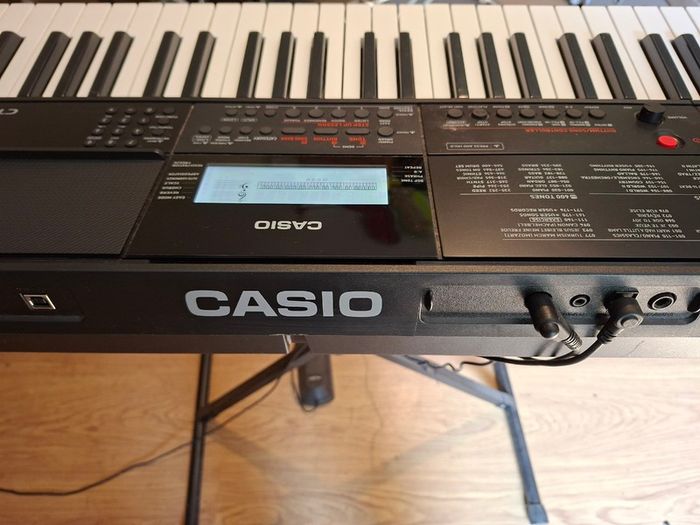 Casio CTX-700 Keyboard