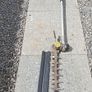 petrol hedge cutter Image 2