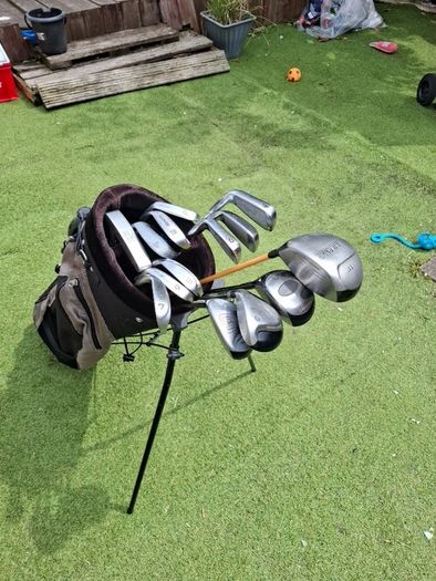 Golf Clubs Compleat Set