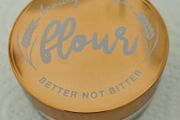 Beauty bakery setting powder