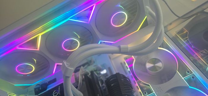 Custom gaming pc RYZEN 9 9950x3d 48gb rx9070xt