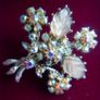 Vintage  1950s Hollycraft Aurora Borealis Rhinestone Floral Spray Brooch Image 8
