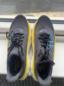 Unused New Balance Mens More V4 Running Shoes - Black