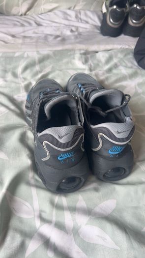footwear