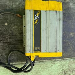 Heavy-duty Statpower PROsine 1800 True Sine Wave Inverter