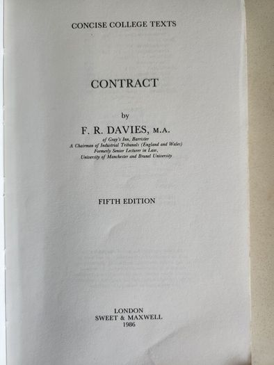 Contract.  Fifth Edition. By F.r. Davies. Concise College Text. 1986 Paperback In Good Condition. See Photos For Same.